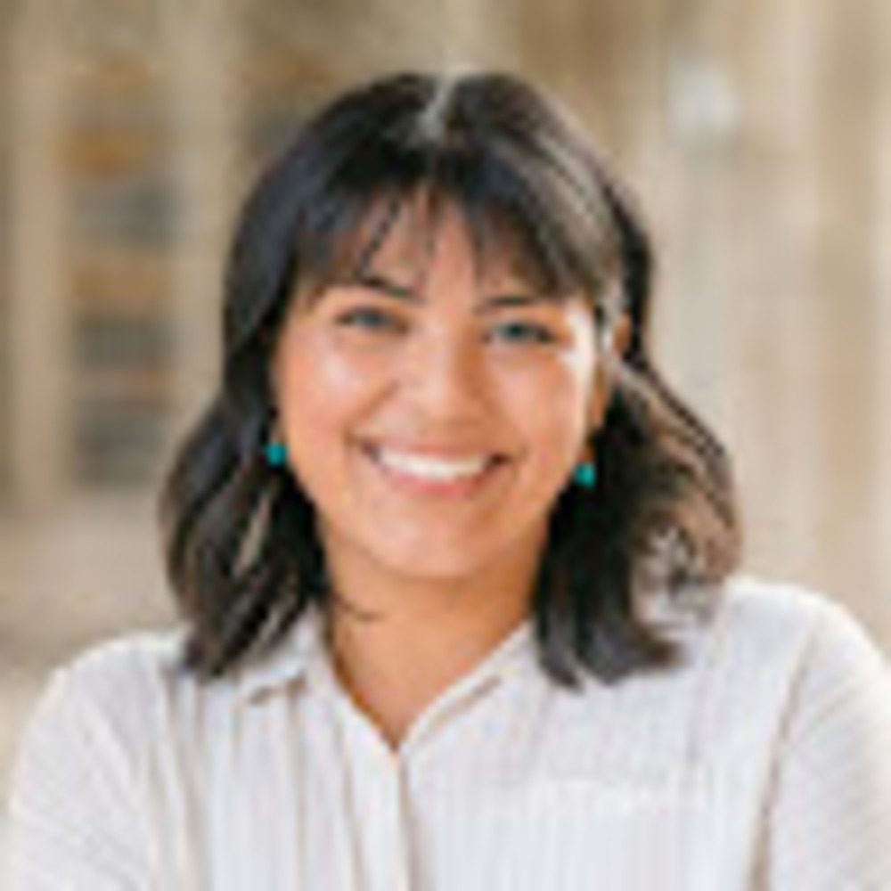 Meet your Posher, Nohemi